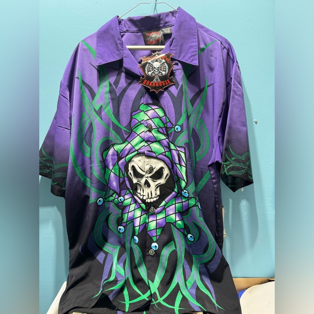 NWT Mens Dragonfly "Joker’s Crypt" Button Down Short Sleeve shirt XL
